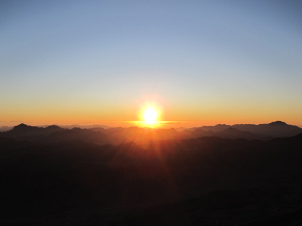 sonnenaufgang Sonnenaufgang auf dem Mosesberg / Sinai / Ägypten